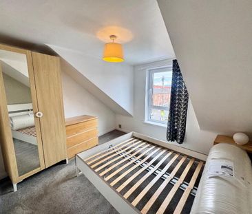 68 Lower Windsor Avenue, Belfast, BT9 7DX - Photo 3