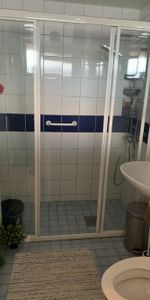 Ekholmsvägen, Skärholmen - Photo 3