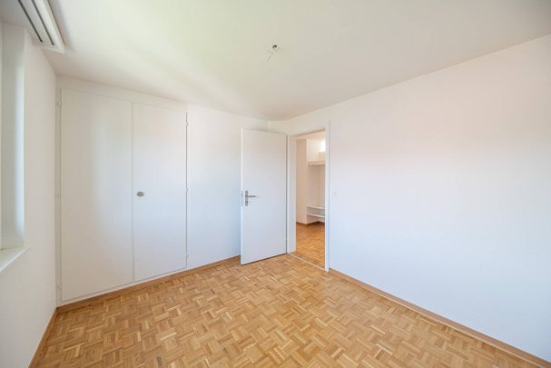 Helle und moderne Wohnung - Foto 1