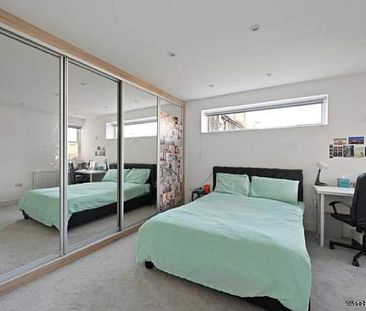 4 bedroom property to rent in London - Photo 3