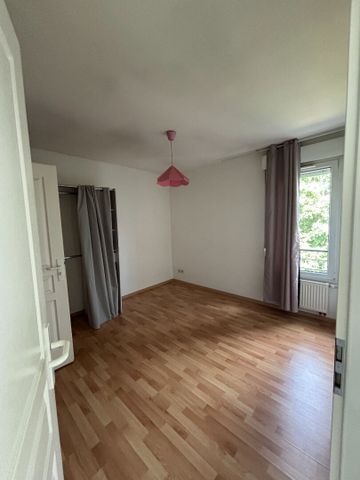Location Appartement 2 pièces 46m² - Photo 3