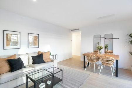 Carrer de Pi i Margall, Badalona, Catalonia 08912 - Photo 4