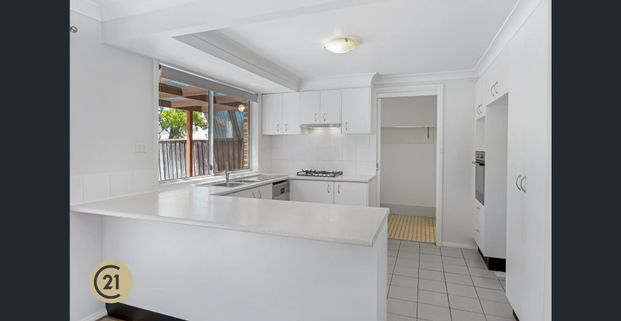 Stunning 3-Bedroom Duplex in the Heart of Cherrybrook! | CTHS Catchment - Photo 1