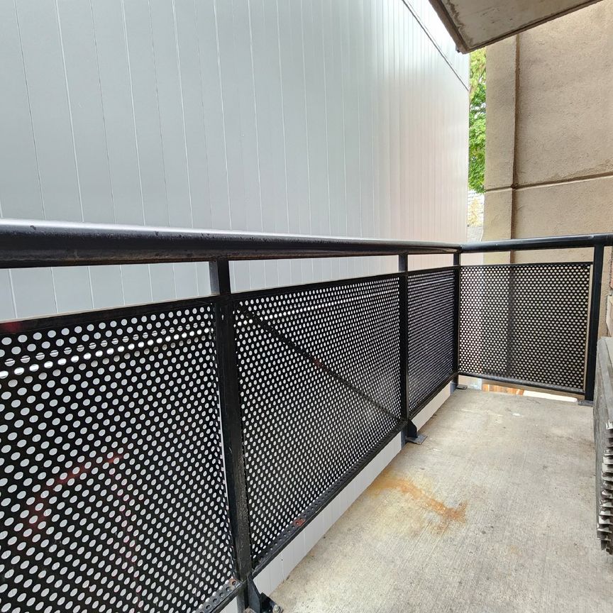 595 Somerset Street W - 203 - Photo 1