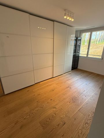 Sie können sofort einziehen – Aussichtslage – 4.5 Zimmer mit toller Ausstattung - Photo 3