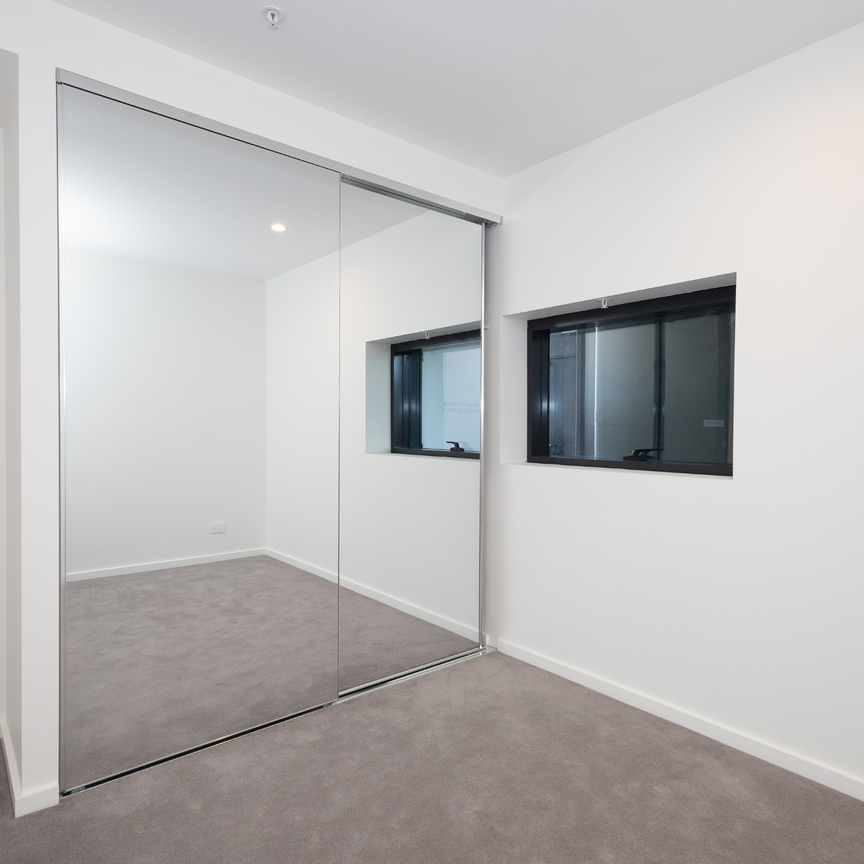 Sublet - 1208/180 Marine Parade, Labrador QLD 4215 - House For Rent | Domain - Photo 1