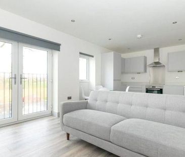 2 bedroom apartment to rent - Photo 2