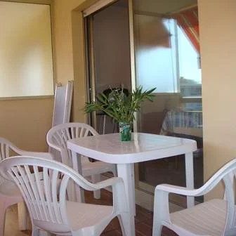 Location Appartement - Juan-les-Pins - Photo 2