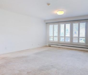 For Lease - 47 Ranleigh Avenue Unit# 301, Toronto, Ontario - Photo 1