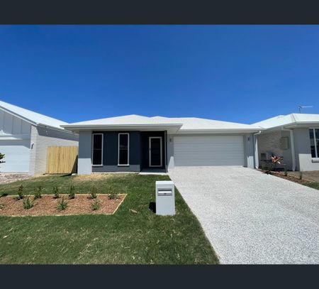29 Cradle Cres, Banya, Qld 4551 - Photo 5