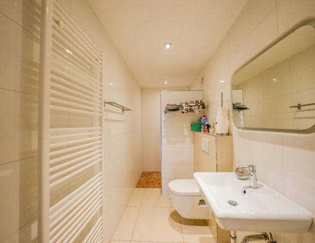 Exklusives 2-Familienhaus im Zentrum von Erkelenz – Flexibles Wohnen auf 3 Ebenen - Foto 1