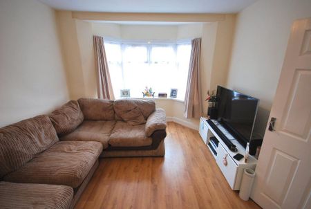 3 bedroom end of terrace house to rent - Photo 5