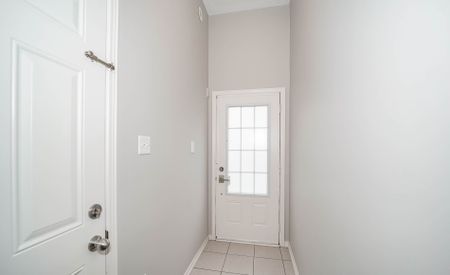 For Lease - 2364 Chevron Prince Path, Oshawa, Ontario - Photo 4