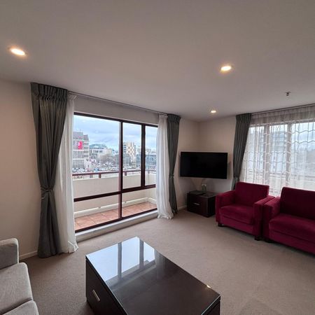 512/87 Kilmore Street - Photo 4