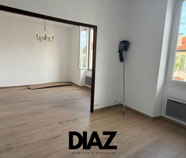 À LOUER APPARTEMENT T4 85,67 M2 NÎMES - Photo 4