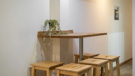 Room in a shared 5-bedroom apartment for rent in El Raval, bills included - Photo 3
