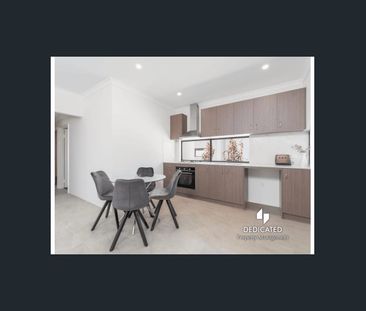 MODERN 3 BEDROOM VILLA IN THE HEART OF MELVILLE! - Photo 3