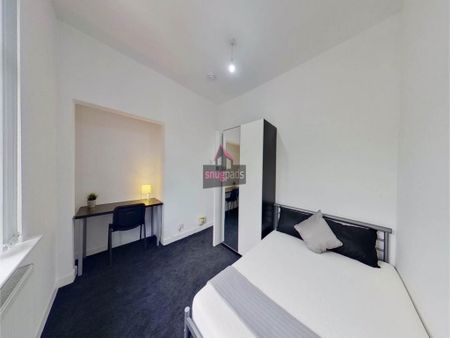 6 bedroom house to rent - Photo 3