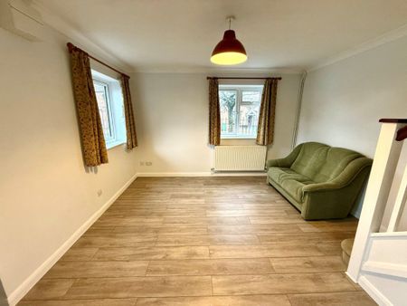 1 Bedroom House - Jenkyns Close, Botley - Photo 2