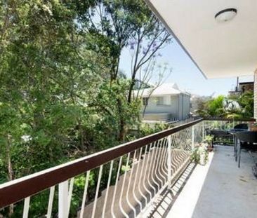 5/77 Forbes Street, Hawthorne QLD, Belconnen - Photo 4