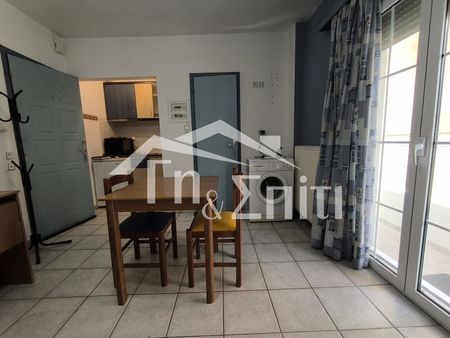 Γκαρσονιέρα προς ενοικίαση 220 € - Φωτογραφία 3