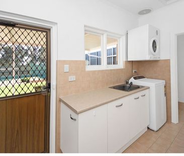 7 Woodland Rd, Mitchell Park SA 5043 - House For Rent | Domain - Photo 3