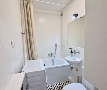 Kawalerka w centrum, 5 min tramwaj, ul. Racławicka - Photo 1