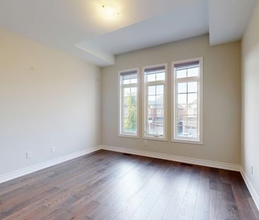 For Lease - 138 Crane Street, Aurora, Ontario - Photo 3