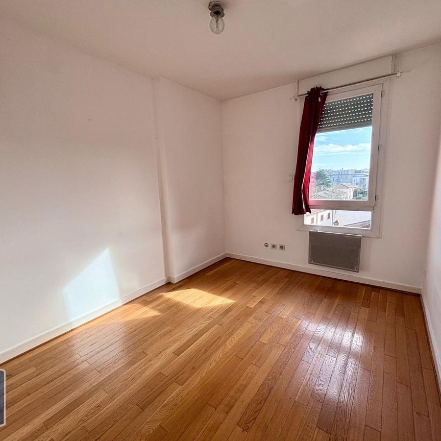 Location Appartement 2 pièces 40m² CALUIRE ET CUIRE 69300 - Photo 1