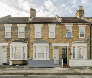 2 bedroom terraced house to rent - Photo 1