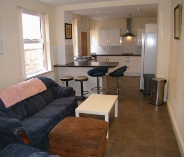 5 Bed Terraced House, Lorne Road, LE2 - Photo 2