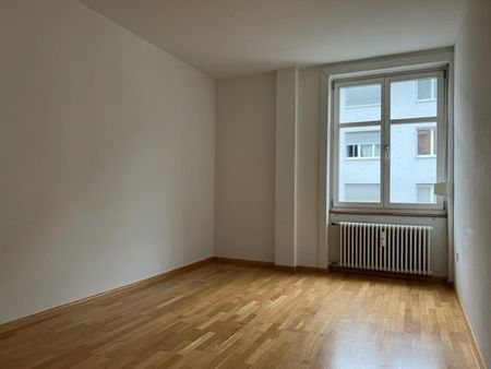 3.5-Zimmer-Wohnung mit Charme im Gundeli, Altbau - Photo 3