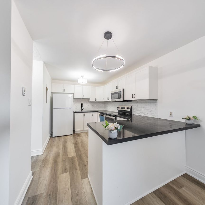 For Lease - 1030 Falgarwood Drive Unit# 71, Oakville, Ontario - Photo 1