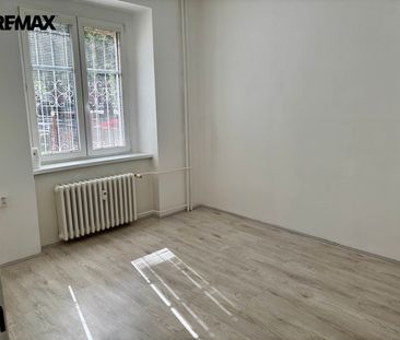 Pronájem bytu 1+kk v osobním vlastnictví 22 m², Pardubice - Fotografie 6