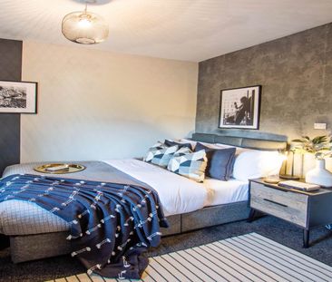 Haigh Avenue (Room 3), Rothwell, Leeds - Photo 1