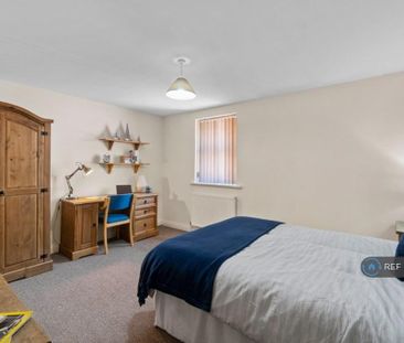 8 bedroom terraced house to rent - Photo 6