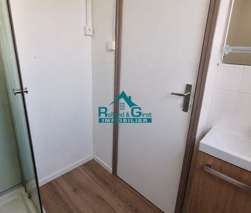 Location Appartement 3 pièces 41m² - Photo 2