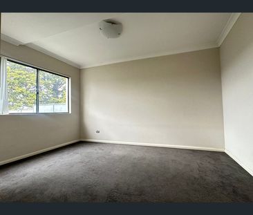 13/2-4 Ferndale Close, Constitution Hill, NSW 2145 - Photo 3