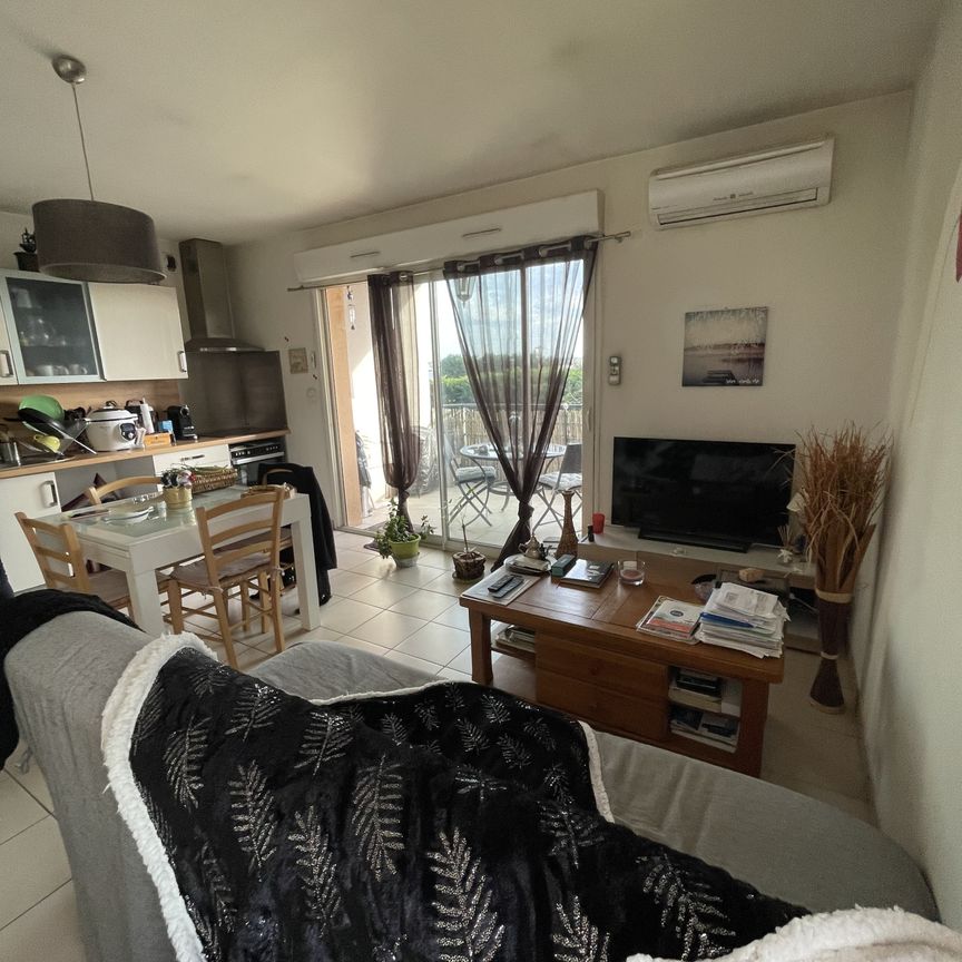 Location Appartement 2 pièces 45m² SALON DE PROVENCE 13300 - Photo 1