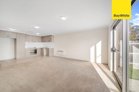 11 Ian Nicol Street, Watson ACT 2602 - Townhouse For Rent | Domain - Photo 3