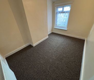 3 Bed Terraced House, Stoneleigh Road, B20 - Photo 2