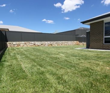 Neat Four Bedroom Ensuite Home - Photo 2