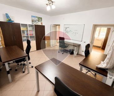 Vilă 6 Camere | Vis-a-vis One Cotroceni | 170 mp | 2 Loc... - Fotografie 6