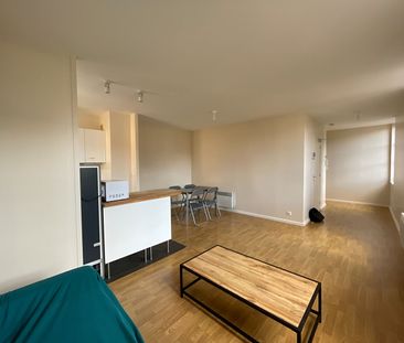 Location Appartement 2 pièces 46m² - Photo 1