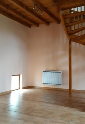 Location Appartement 3 pièces 64m² AIRE SUR L ADOUR 40800 - Photo 1