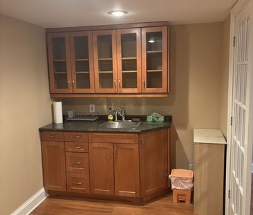 For Lease - 2 Tynevale Drive, Toronto, Ontario - Photo 2