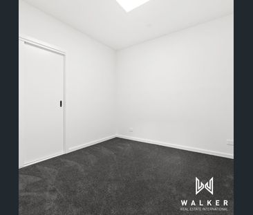 Modern Comfort and Style Townhouse - Photo 2