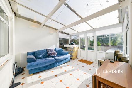 4 bedroom house to rent - Photo 2