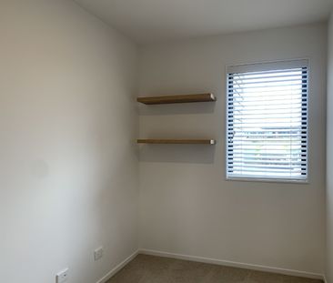 152 Squadron Drive, Hobsonville, Auckland - Photo 1