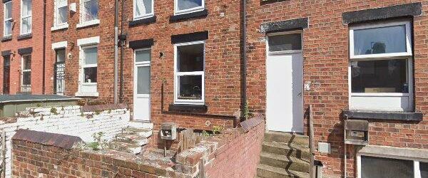 Room in a Shared House, Woodley Road, LS6 - Photo 1